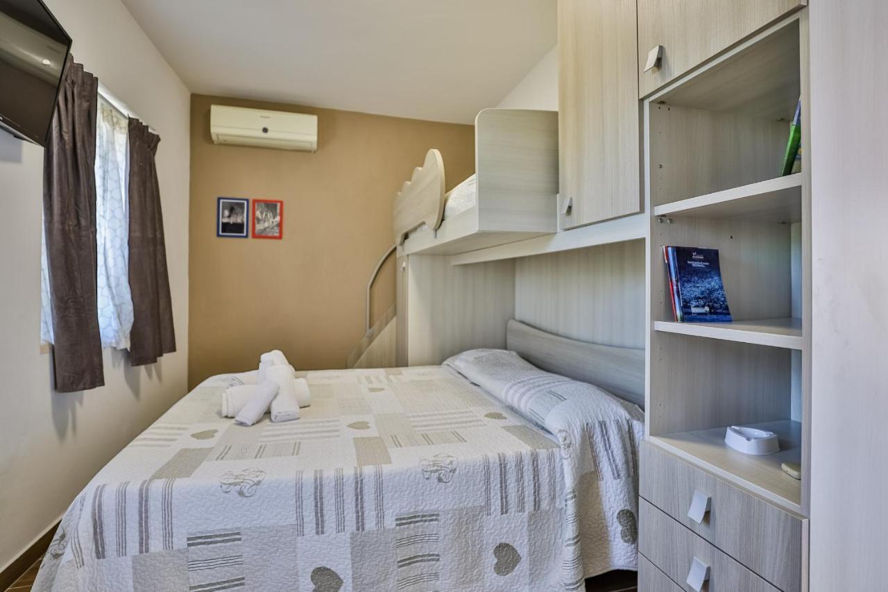 Il Pineto Paestum Food & Rooms Exterior photo