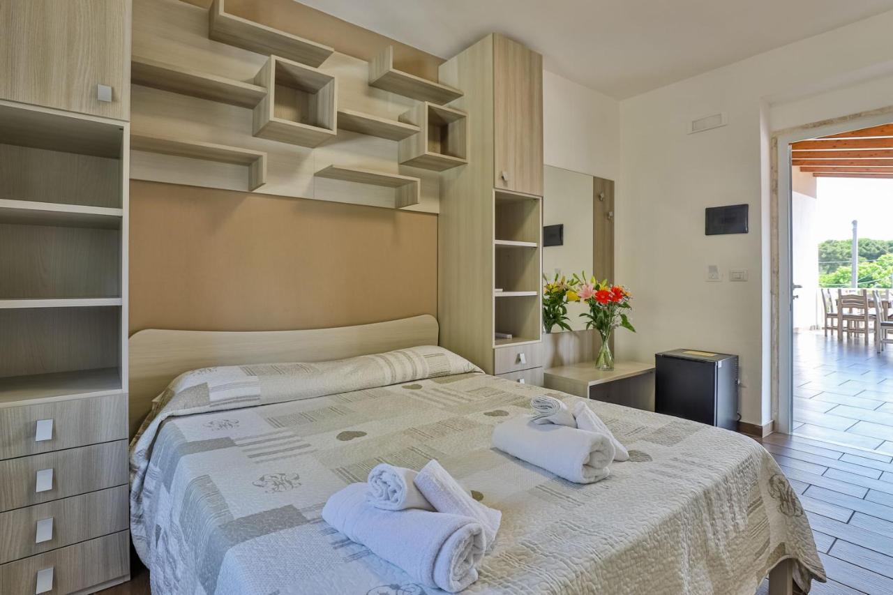 Il Pineto Paestum Food & Rooms Exterior photo